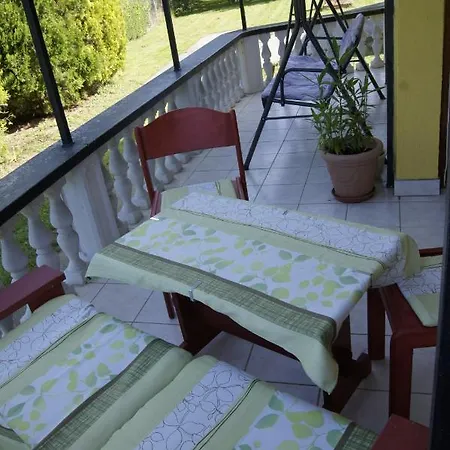 Apartman Susy Διαμέρισμα Balatonszentgyorgy